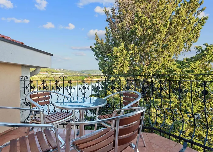 By The Sea Kraj - - 3460 * Pašman